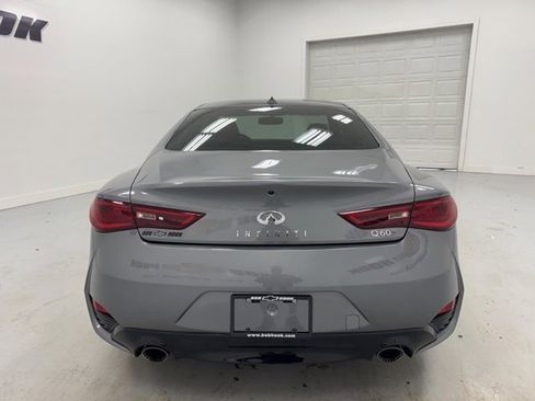 Used 2018 INFINITI Q60 Red Sport 400 w/ Sensory Package 3.0T Sport image 6