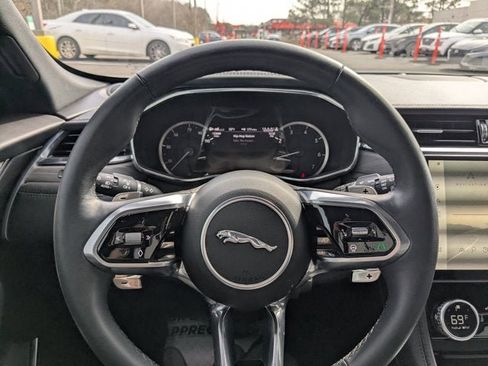 Used 2023 Jaguar F-PACE S image 18