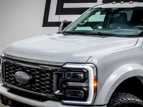 Used 2026 Ford F450 Platinum w/ Platinum Plus Package AWD/4WD image 28