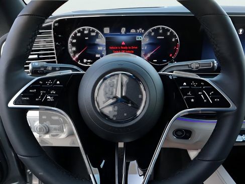 New 2026 Mercedes-Benz GLE 580 4MATIC image 39