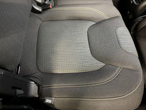 Used 2015 Jeep Cherokee Latitude w/ Trailer Tow Group image 22