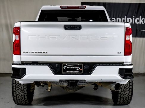 Used 2023 Chevrolet Silverado 2500 LT image 10