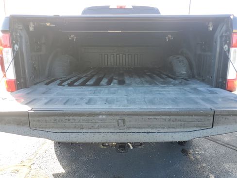 Used 2017 Ford F250 Lariat w/ Lariat Ultimate Package AWD/4WD image 12