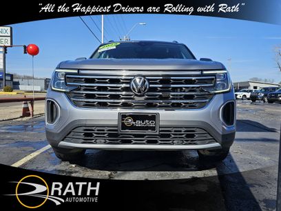 Used 2025 Volkswagen Atlas SE
