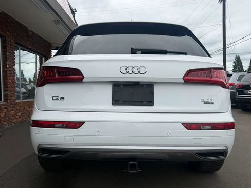 Used 2018 Audi Q5 2.0T Premium Plus w/ Premium Plus Package AWD/4WD image 6