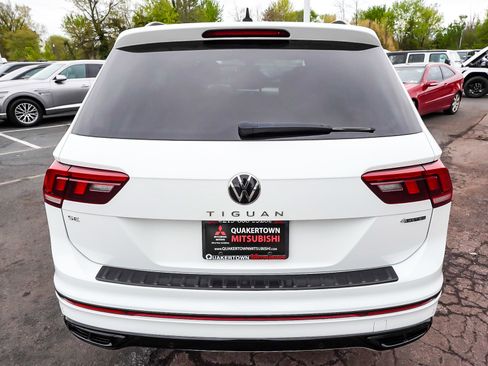 Used 2022 Volkswagen Tiguan SE R-Line AWD/4WD image 5