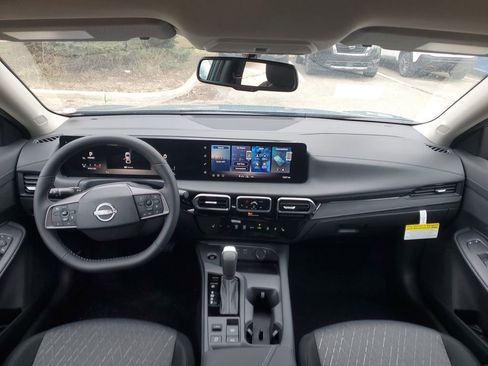 New 2026 Nissan Sentra SV image 23