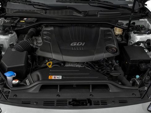 Used 2016 Hyundai Genesis Coupe 3.8 image 16