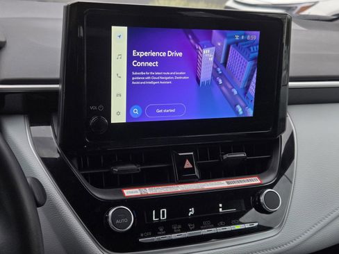 Certified 2025 Toyota Corolla SE image 14