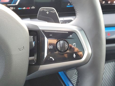 Used 2025 BMW X3 xDrive30i w/ Premium Package image 13