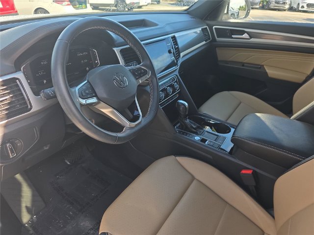 Used 2023 Volkswagen Atlas Cross Sport SE FWD image 15