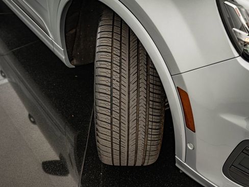 Used 2019 Audi Q7 3.0T Prestige w/ Prestige Package AWD/4WD image 46