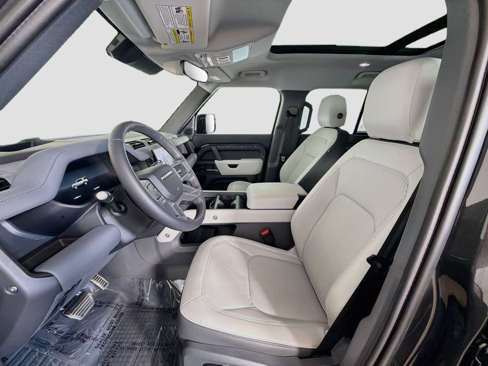 Certified 2025 Land Rover Defender 130 X-Dynamic SE AWD/4WD image 23