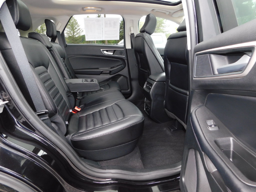 Used 2024 Ford Edge SEL w/ Convenience Package AWD/4WD image 22