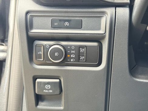 Used 2025 Ford F150 STX w/ Equipment Group 201A FX4 AWD/4WD image 28