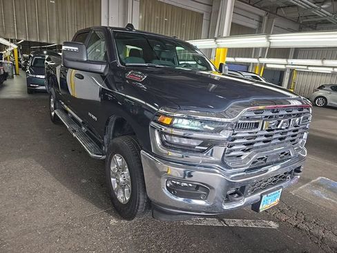 Used 2026 RAM 2500 Big Horn AWD/4WD image 2