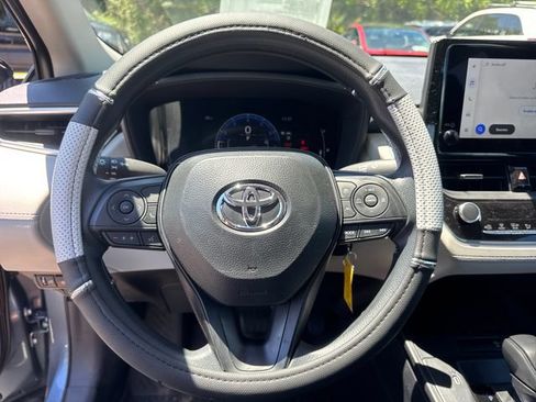 Used 2026 Toyota Corolla Cross L FWD image 18