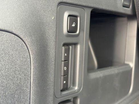 New 2026 Lincoln Navigator Reserve AWD/4WD image 10