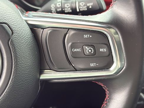 Used 2019 Jeep Wrangler Unlimited Rubicon w/ LED Lighting Group image 17