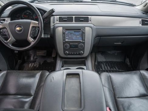 Used 2014 Chevrolet Silverado 2500 LTZ w/ LTZ Plus Package AWD/4WD image 24