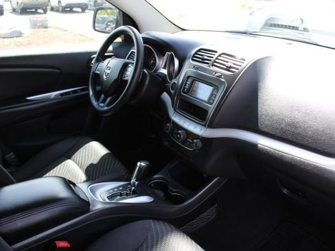 Used 2012 Dodge Journey SXT w/ Popular Equipment Group FWD image 17