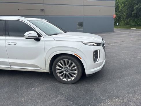 Used 2020 Hyundai Palisade Limited w/ Winter Weather Package AWD/4WD image 4