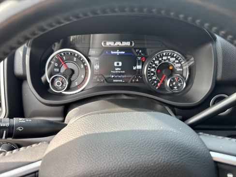 Used 2024 RAM 2500 Big Horn w/ Night Edition image 20