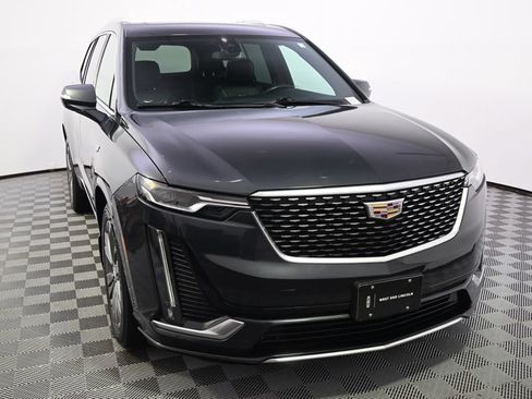 Used 2021 Cadillac XT6 Premium Luxury AWD/4WD image 9