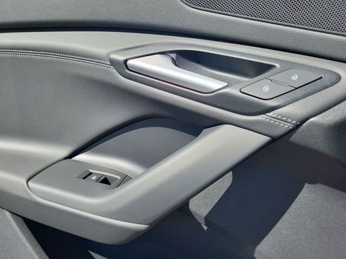 New 2025 Audi Q6 e-tron Premium Plus w/ Premium Plus image 15