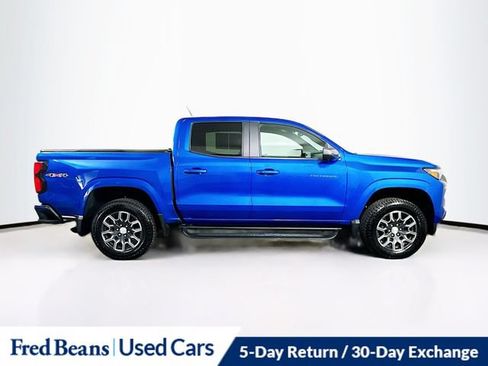 Used 2023 Chevrolet Colorado LT w/ LT Convenience Package III AWD/4WD image 12