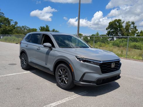 New 2026 Honda CR-V EX-L image 2