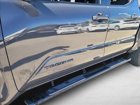 Used 2024 Toyota Tacoma TRD Sport image 13