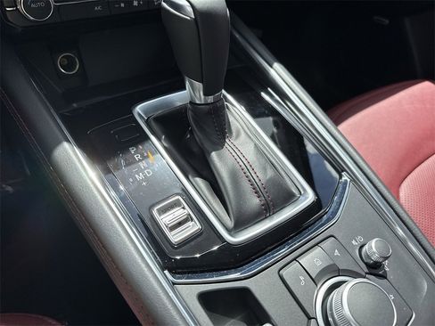 Certified 2025 MAZDA CX-5 Carbon Edition image 55