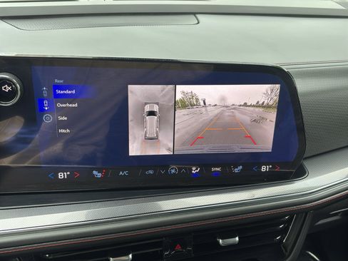 Used 2025 Chevrolet Tahoe RST w/ RST Performance Edition image 18