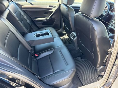 Used 2017 Volkswagen Golf Wolfsburg Edition image 11