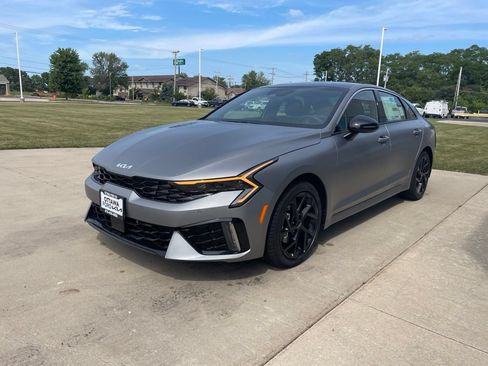 New 2026 Kia K5 GT-Line image 2