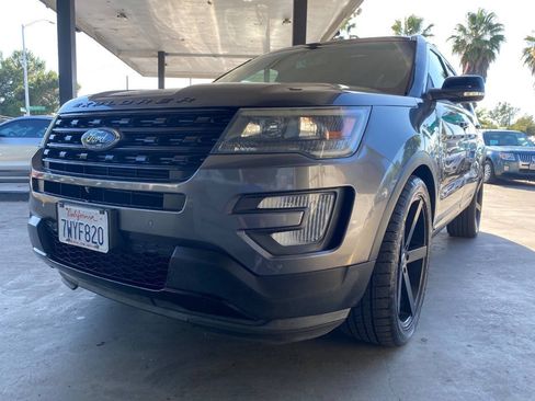 Used 2017 Ford Explorer Sport w/ Equipment Group 401A AWD/4WD image 40