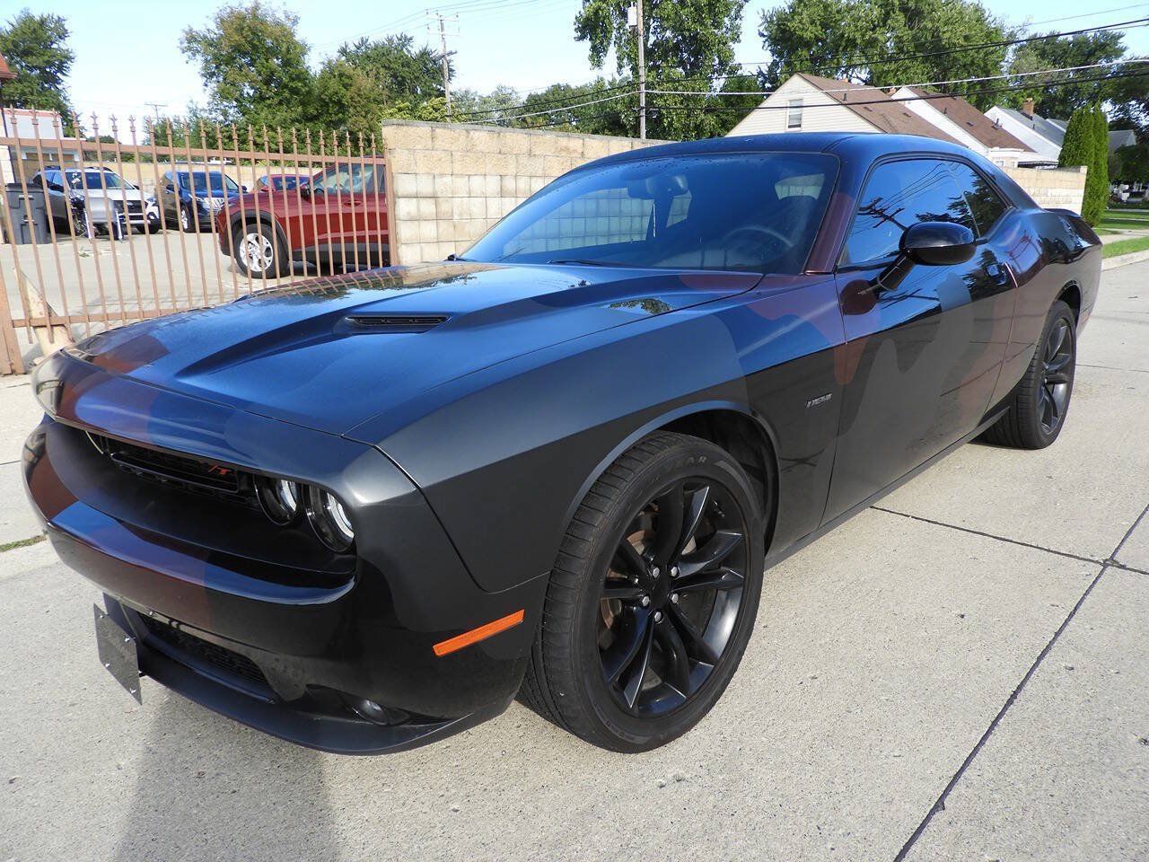 Used 2016 Dodge Challenger R/T w/ Blacktop Package RWD image 4