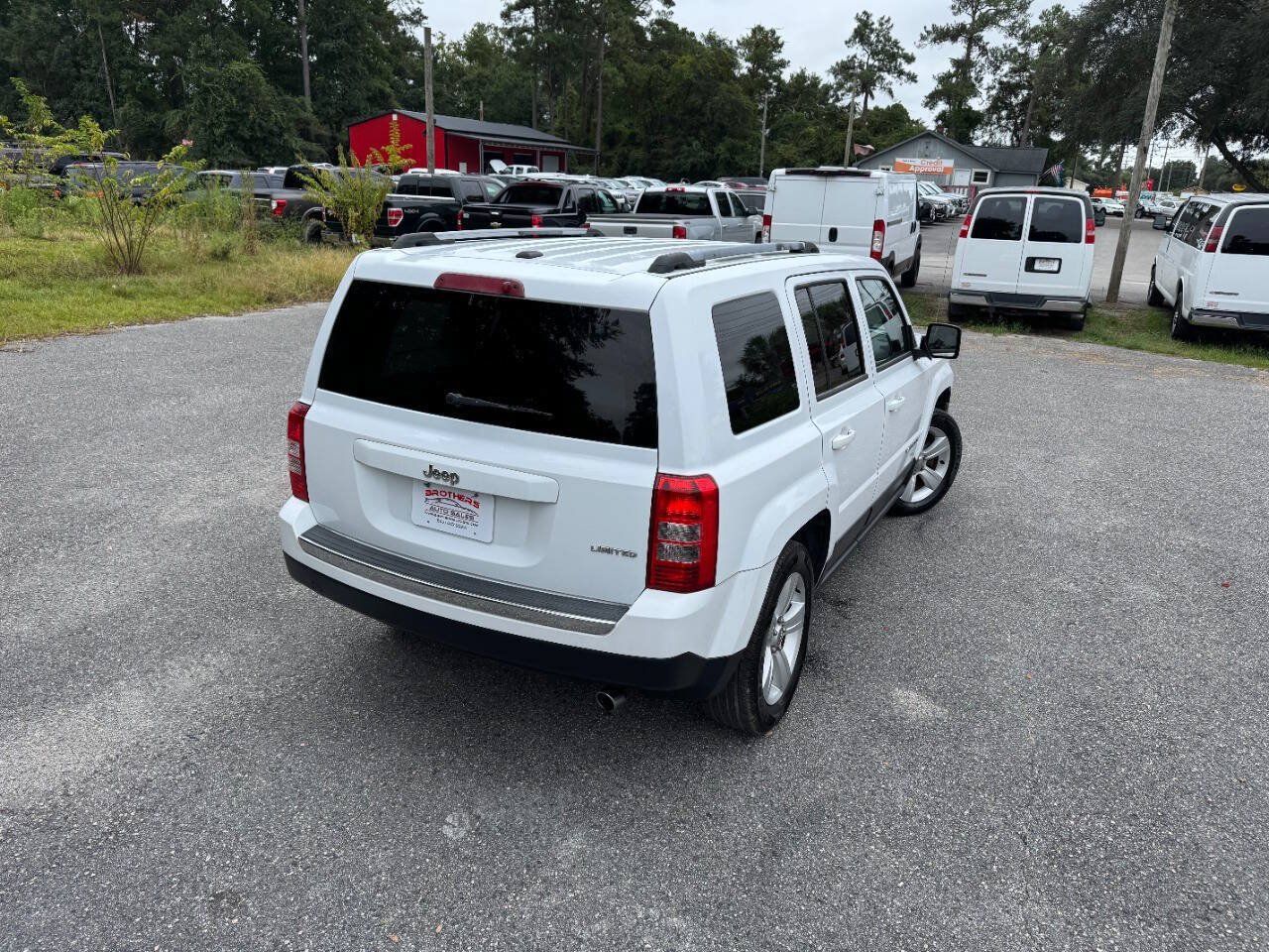 Used 2014 Jeep Patriot Limited FWD image 6