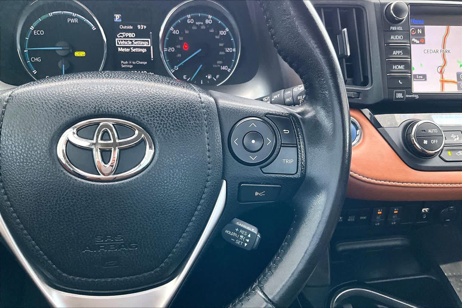 Used 2017 Toyota RAV4 Limited AWD/4WD image 25