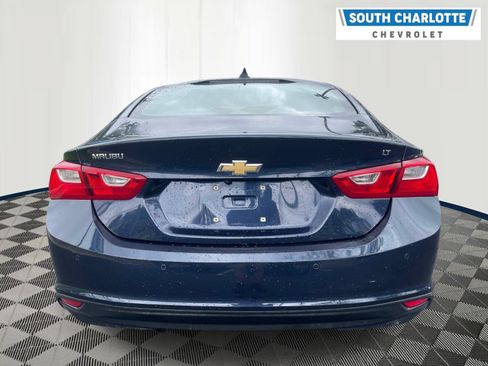 Used 2017 Chevrolet Malibu LT w/ Driver Confidence Package FWD image 5