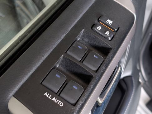 Used 2023 Toyota 4Runner TRD Sport AWD/4WD image 24