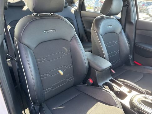 Used 2024 Kia Forte GT-Line image 22