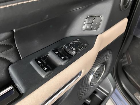 Used 2023 Ford Expedition Platinum AWD/4WD image 20