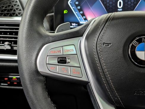 Used 2023 BMW X7 xDrive40i w/ Premium Package image 45