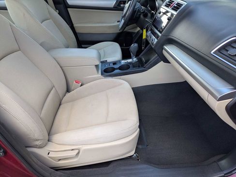 Used 2017 Subaru Legacy 2.5i Premium w/ Moonroof Package image 22