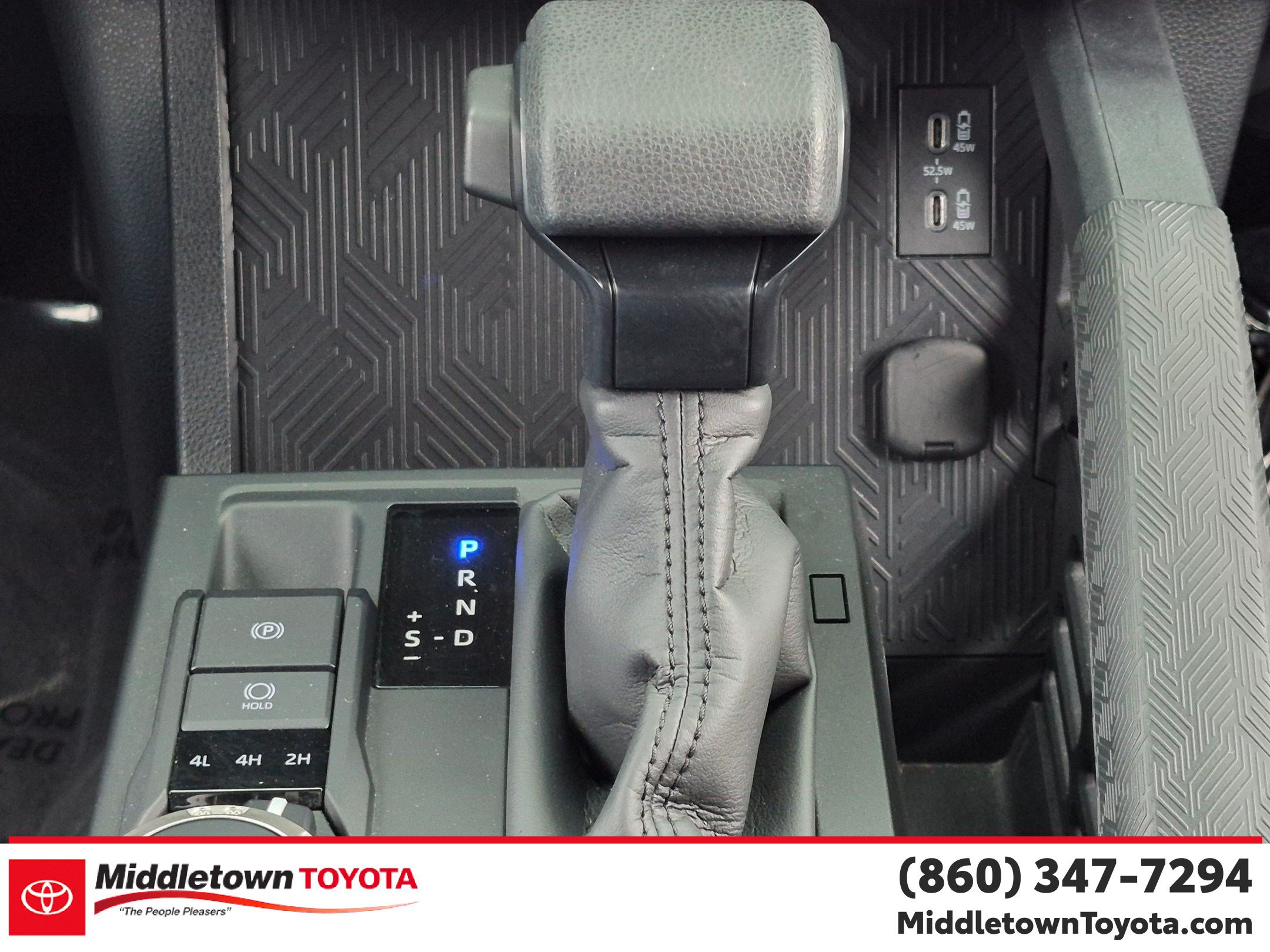 Certified 2025 Toyota 4Runner SR5 AWD/4WD image 23