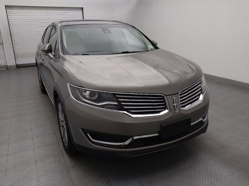 Used 2017 Lincoln MKX Reserve w/ Lincoln MKX Climate Package AWD/4WD image 14