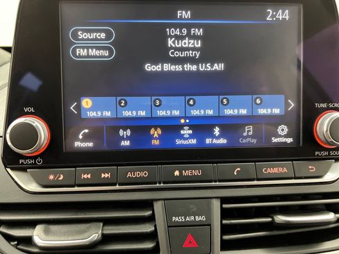 Used 2025 Nissan Altima 2.5 SR FWD image 55