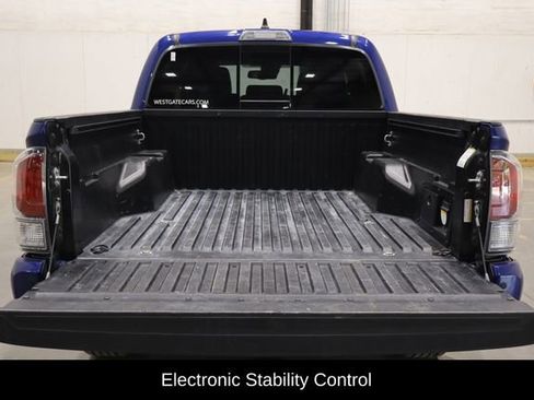 Used 2023 Toyota Tacoma TRD Sport image 13